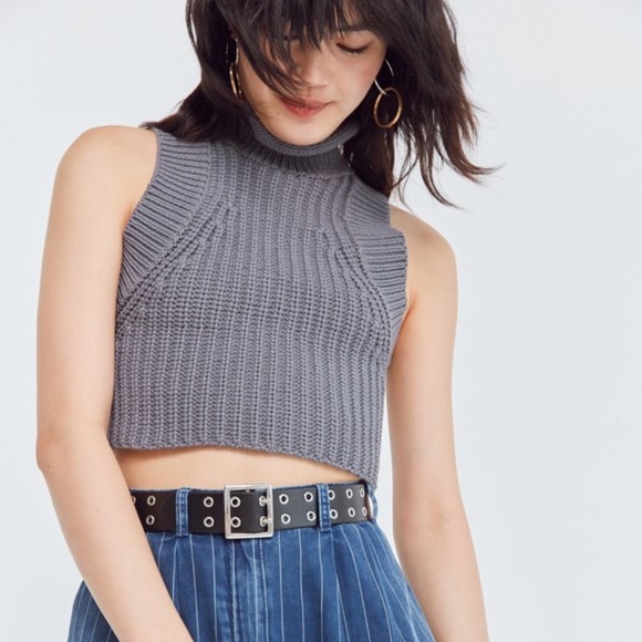 NEW Silence + Noise Grey Knit Cropped Turtle Neck - Picture 2 of 6